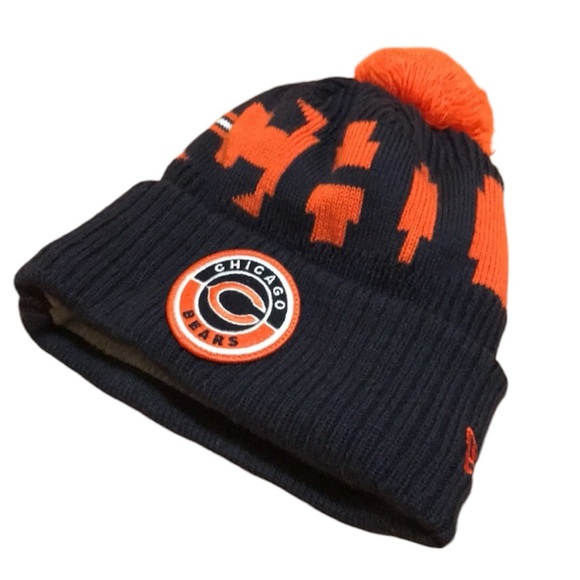 Chicago Bears Hat Beanie Pom Pom Winter Hat Unisex - Picture 6 of 8